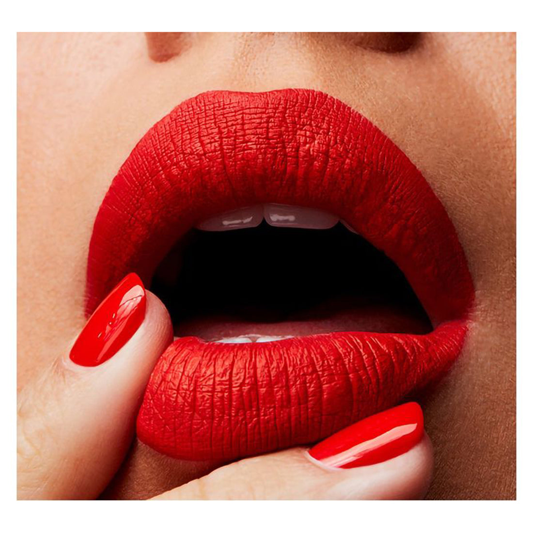 Retro Matte Liquid Lip Colour Tinta Liquida Effetto Matte Quite The Standout_MACMY3N09_MAC-4