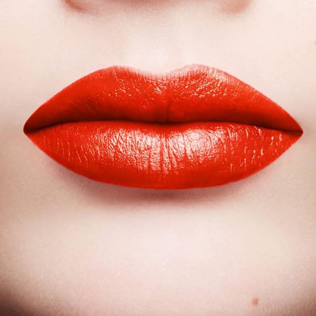 Rossetto Lunga Tenuta Color Riche Rossetto Lunga Tenuta 163 Orange Mag_COR04135_L'Oreal-3