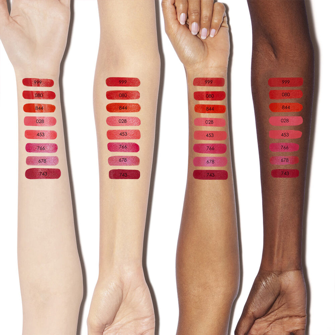 Rouge Dior Rossetto comfort e lunga tenuta satin 976 Daisy Plum_CDC035500976_Dior-4