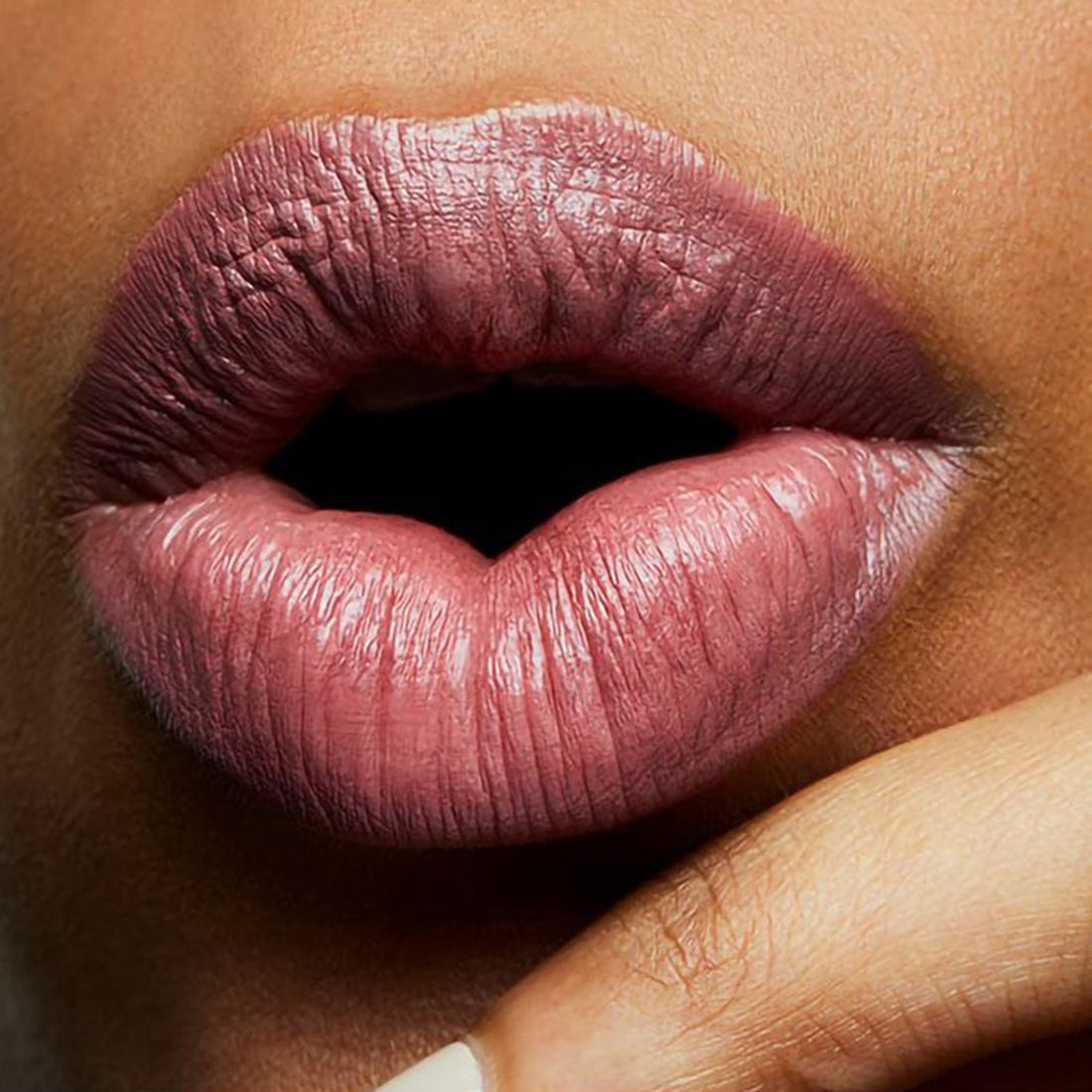 Satin Lipstick Rossetto Satinato Faux_MACM3EW11_MAC-2