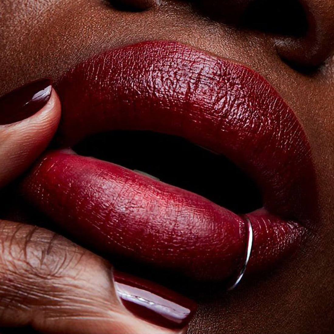 Satin Lipstick Rossetto Satinato MACred_MACM3EW44_MAC-4