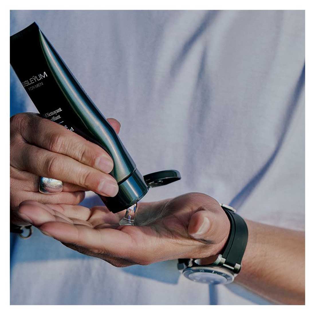 Sisleyum For Men Gel Nettoyant Purifiant 125 ml_SIS155070_Sisley-4