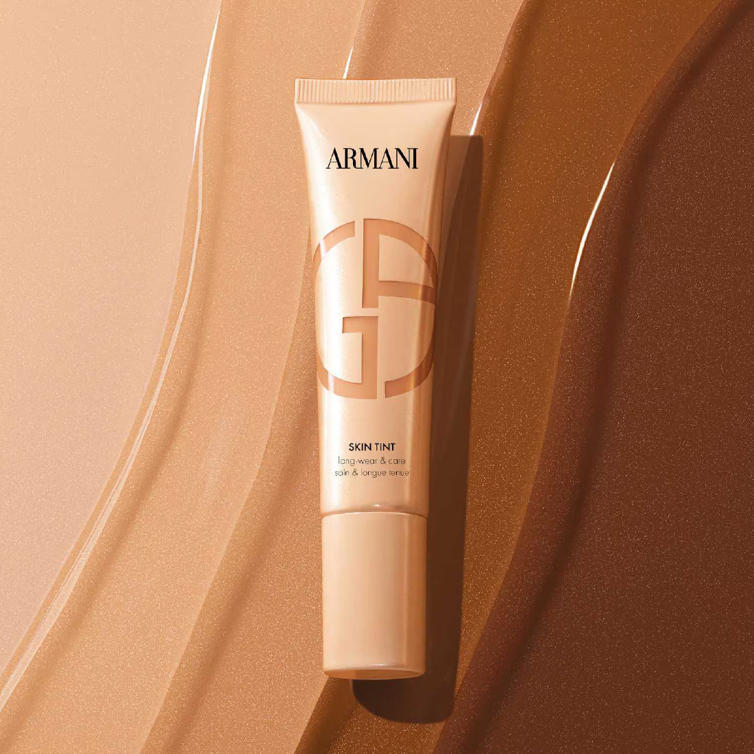 Skin Tint Fondotinta Illuminante e a Lunga Tenuta M2_ARMLF709900_Giorgio Armani-5