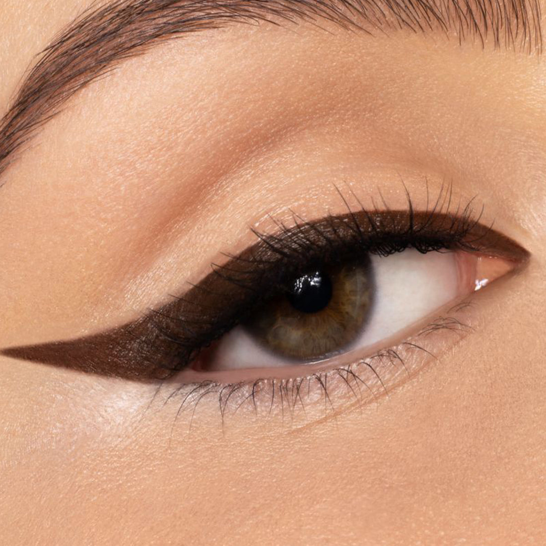 Skinny Liner Eyeliner Penna Ultraslim N002 Brown_PUP040237A002_Pupa-2