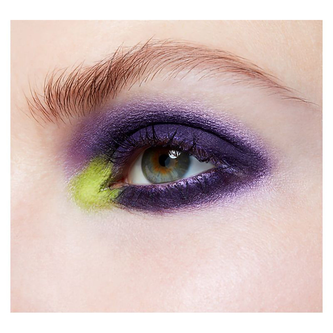 Small Eyeshadow Matte Ombretto Matte Power To The Purple_MACMY6RP8_MAC-5