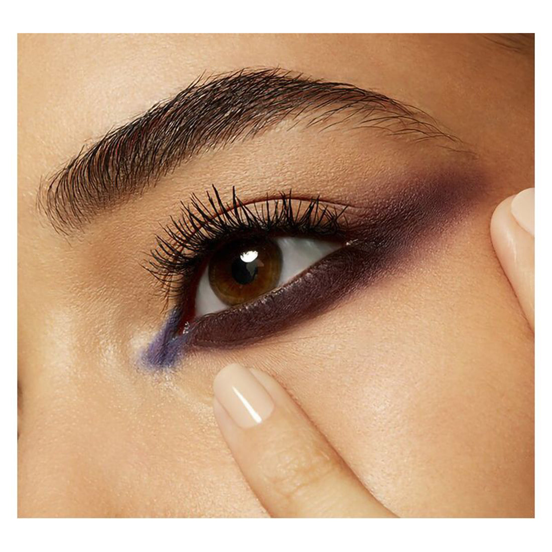 Small Eyeshadow Matte Ombretto Matte Shady Santa_MACMY6RL8_MAC-3