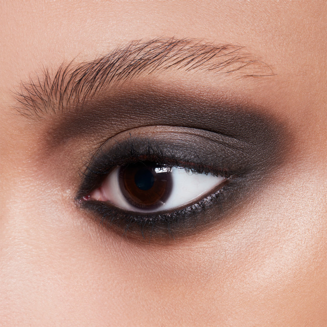 Small Eyeshadow Satin Ombretto Satinato Brun_MACM2500F_MAC-6
