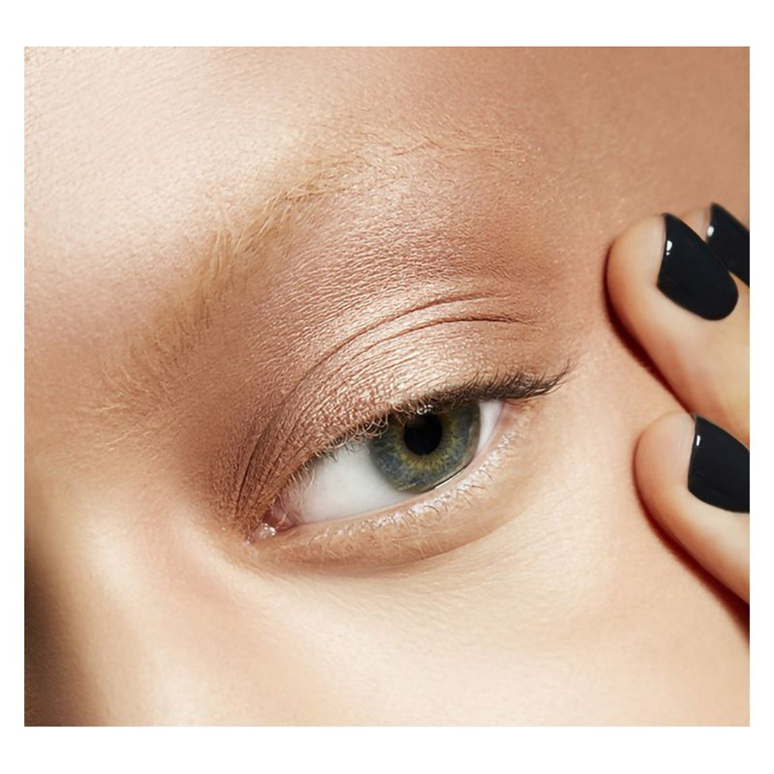 Small Eyeshadow Veluxe Pearl Ombretto Perlato All That Glitters_MACM55K38_MAC-5