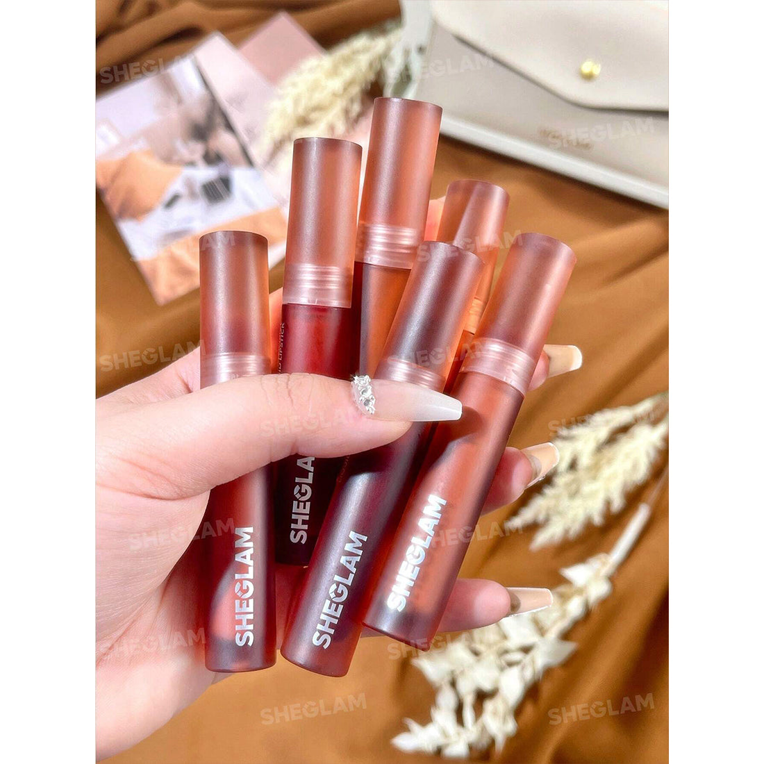Soft Haze Lip Blur_SHE2062_SHEGLAM-3