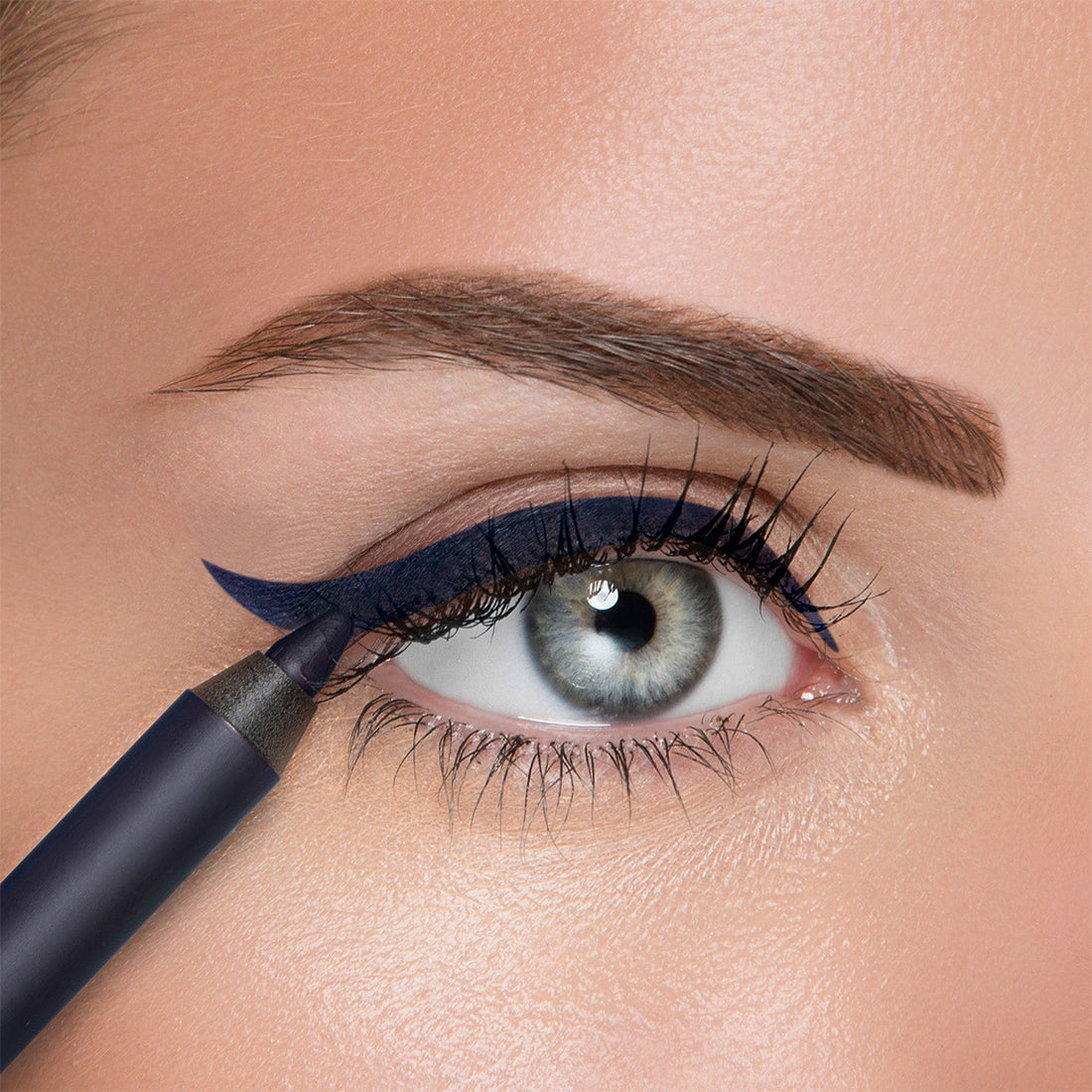Stay On Me Eyeliner Matita Occhi 34 Blu_DDP113034_Diego Dalla Palma-5