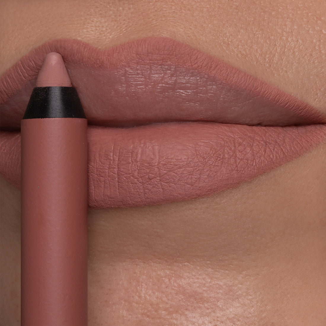 Stay On Me Lip Liner Matita Labbra Lunga Tenuta Waterproof 169 Miele_DDP113169_Diego Dalla Palma-2