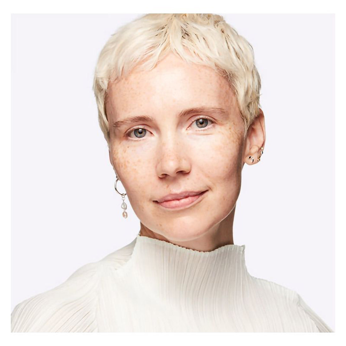 Studio Fix Powder Plus Foundation Cipria+Fondotinta Compatto NW20_MACM51038_MAC-4