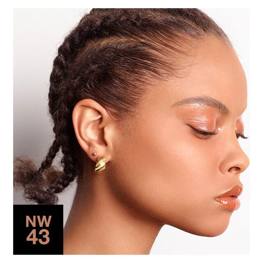 Studio Fix Powder Plus Foundation Cipria+Fondotinta Compatto NW43_MACM51057_MAC-3