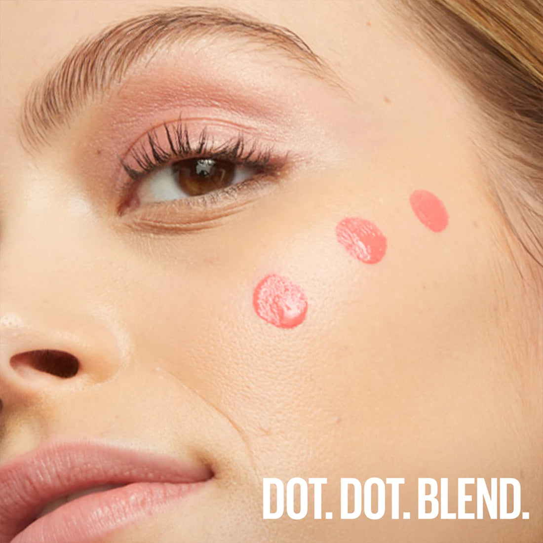 Sunkisser Matte liquido effetto opaco 35 Peacy Quench_MAY3525400_Maybelline-5