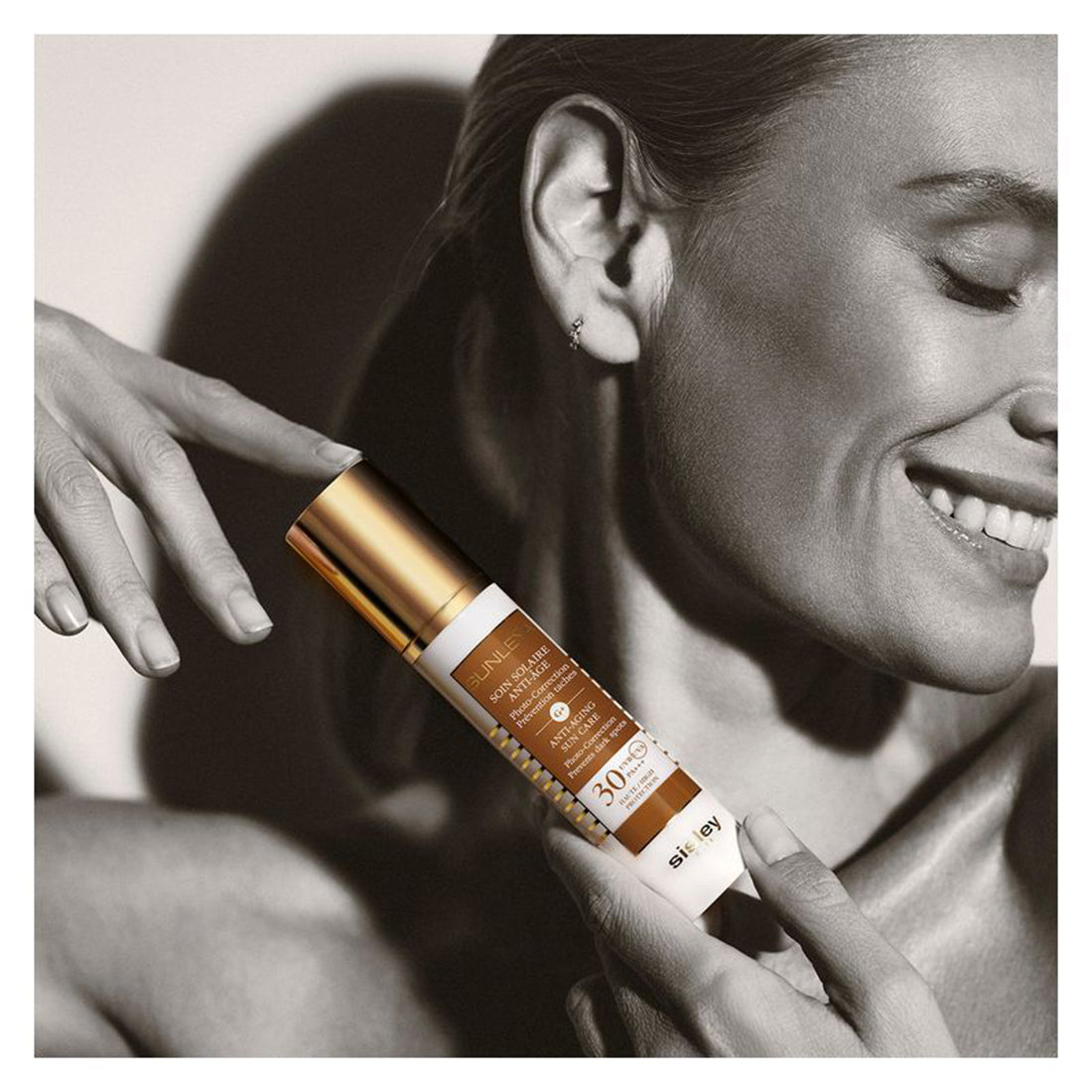 Sunleya Soin Solaire Anti Age SPF 30 50 ML_SIS168376_Sisley-4