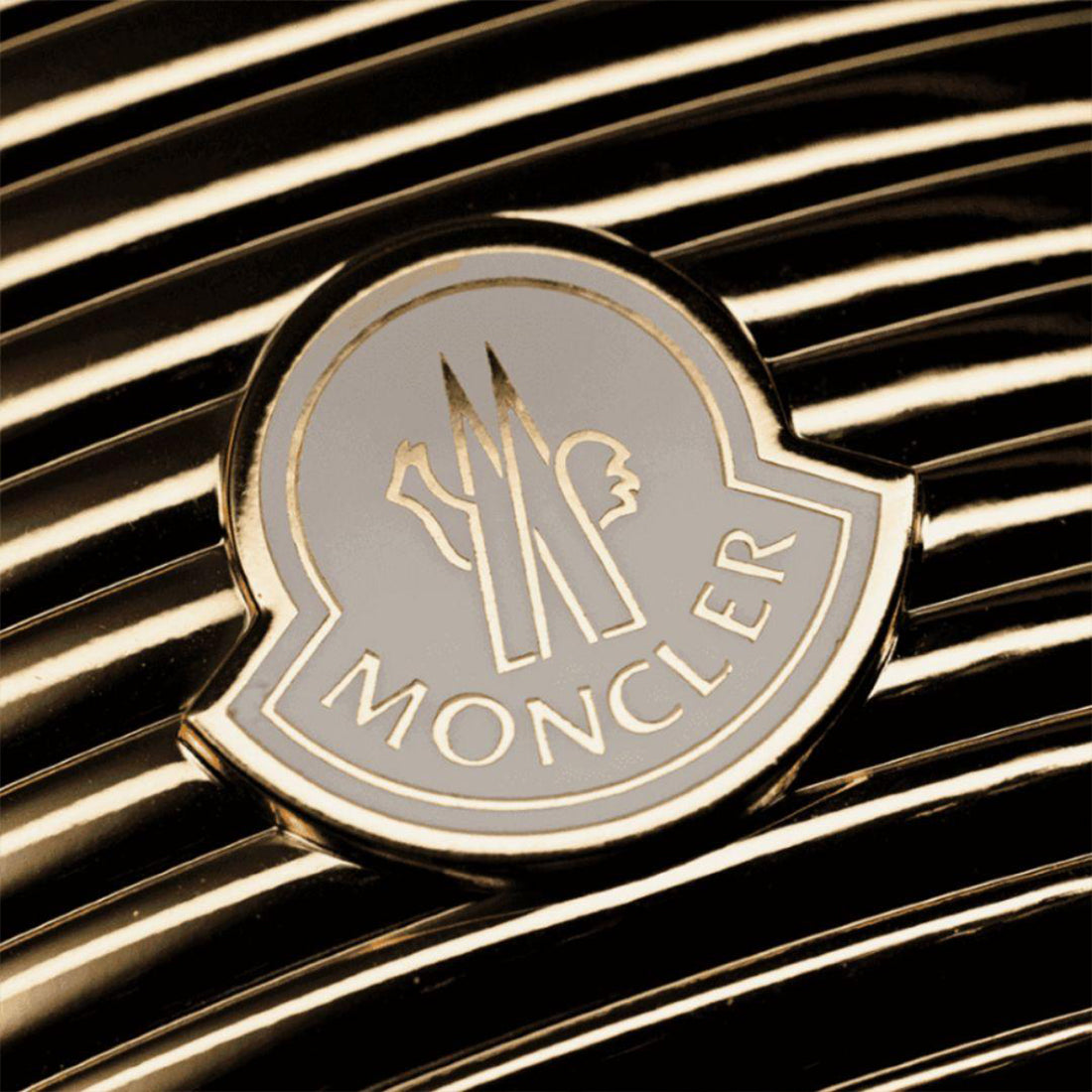 Sunrise Pour Femme Eau De Parfum 100 ML_MONMC007A01_MONCLER-4