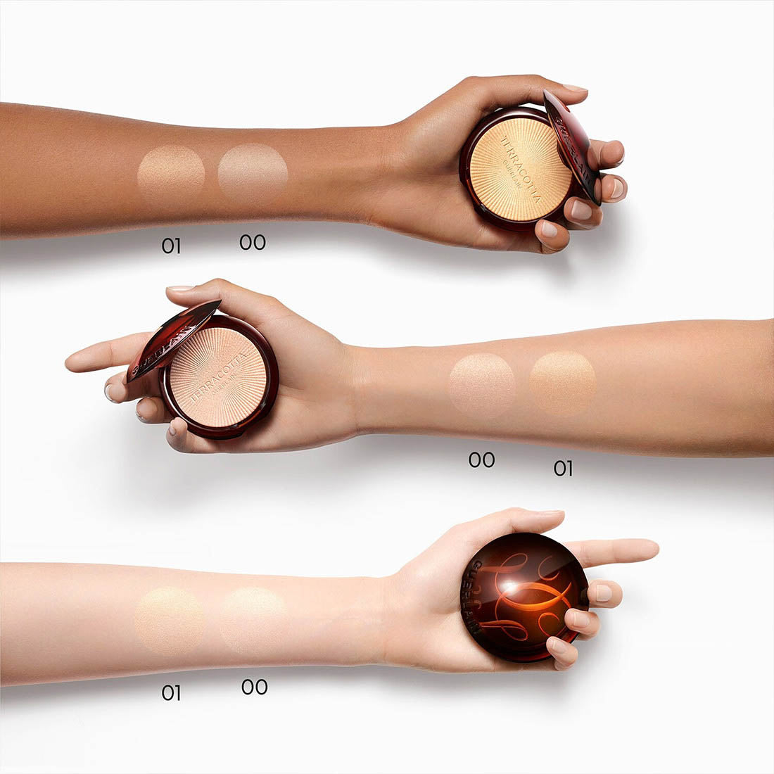 Terracotta Luminizer La Poudre Illuminante 01 Warm Gold_GUE043566_Guerlain-4