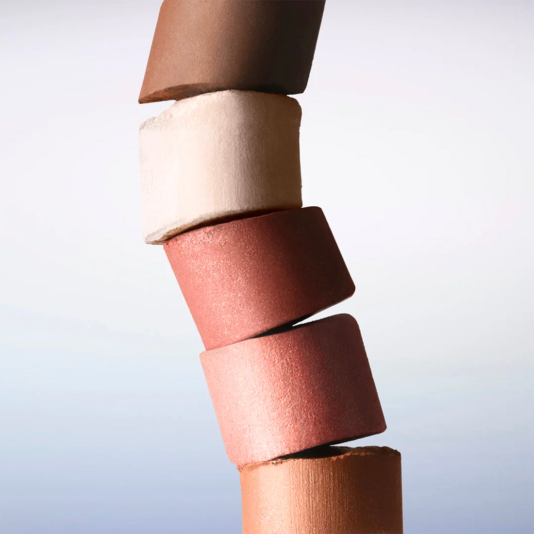 The Essential Eyeshadow Stick Ombretto Matita_ESTGBC404_Estee Lauder-7