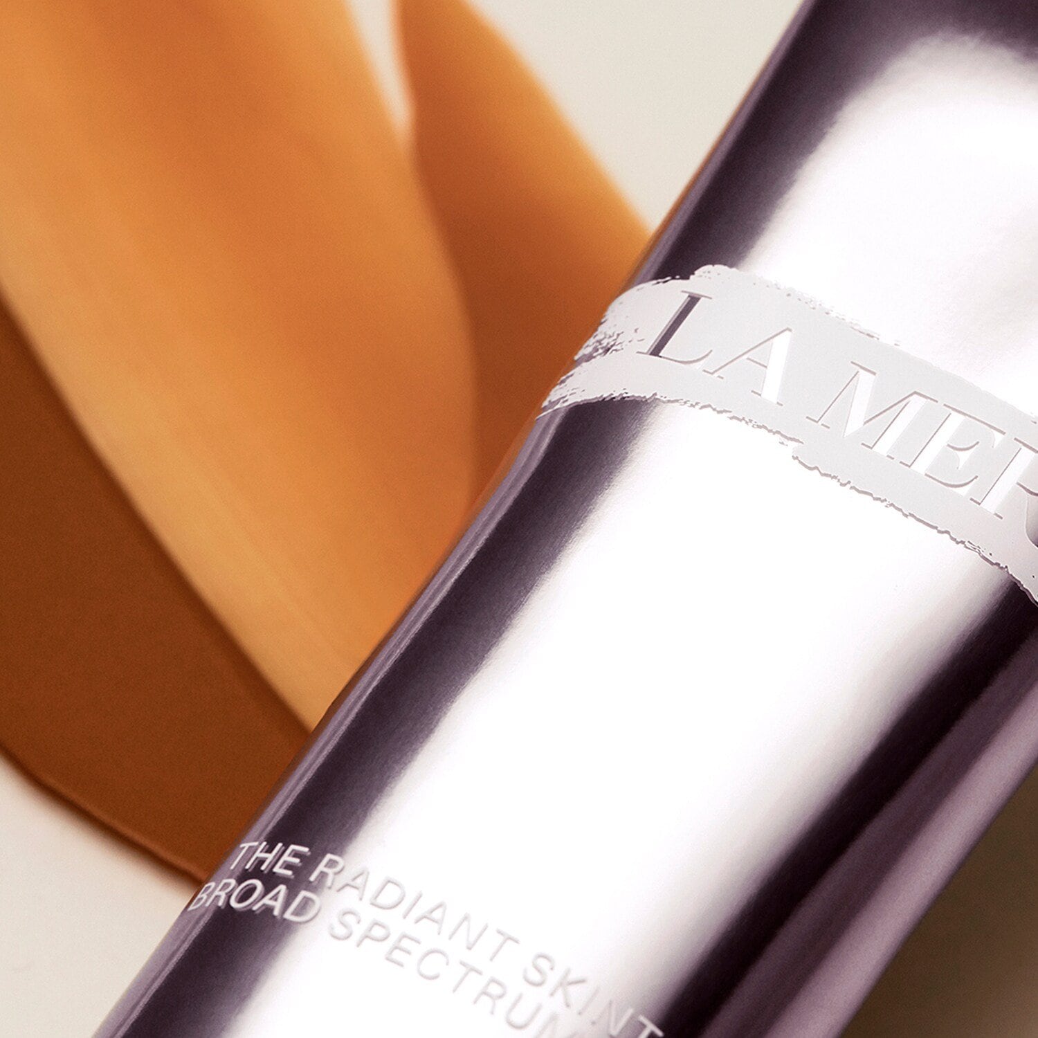 The Radiant Skin Tint SPF 30_LM5X3R220000_LA MER-5