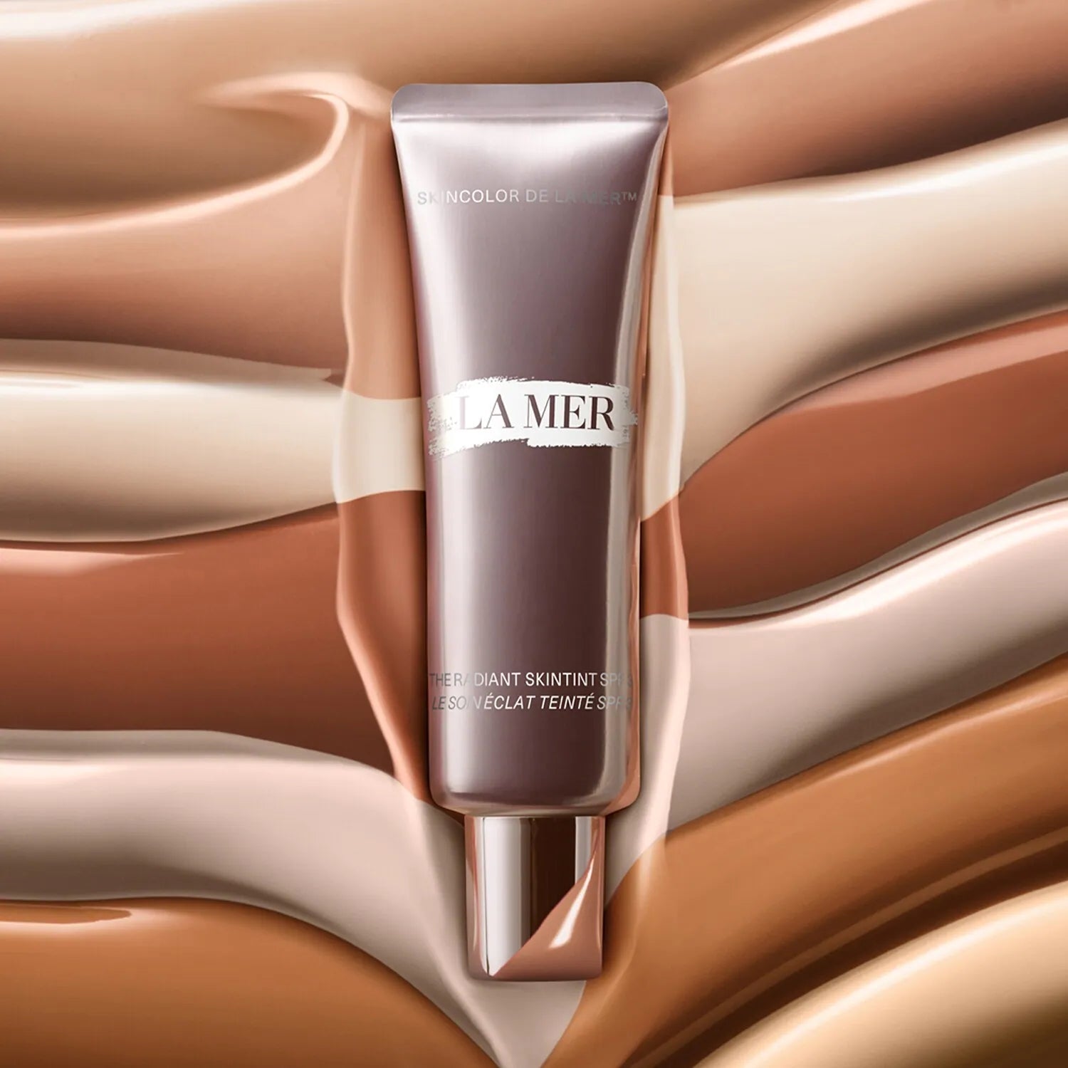 The Radiant Skintint SPF 30 Light Medium_LM5X3R320000_LA MER-3