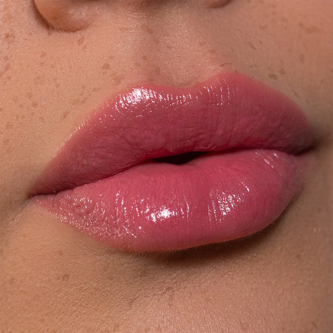 Ultra Rich Sheer Lipstick Rossetto Luminoso Idratante 182_DDP101182_Diego Dalla Palma-5