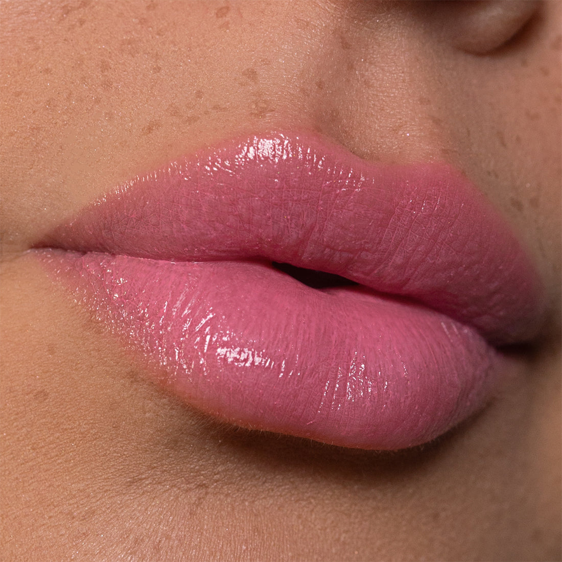 Ultra Rich Sheer Lipstick Rossetto Luminoso Idratante 183_DDP101183_Diego Dalla Palma-5