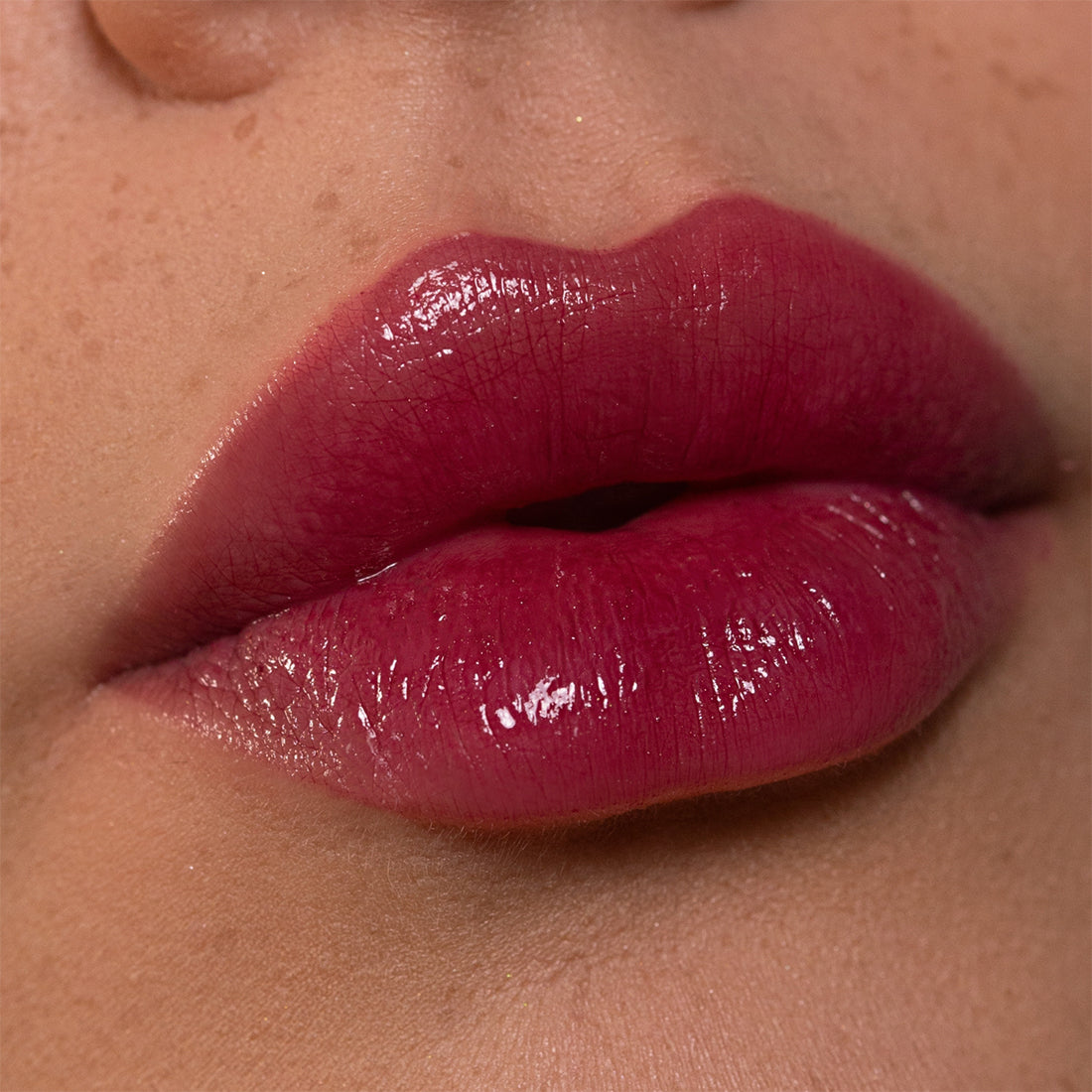 Ultra Rich Sheer Lipstick Rossetto Luminoso Idratante 190_DDP101190_Diego Dalla Palma-5