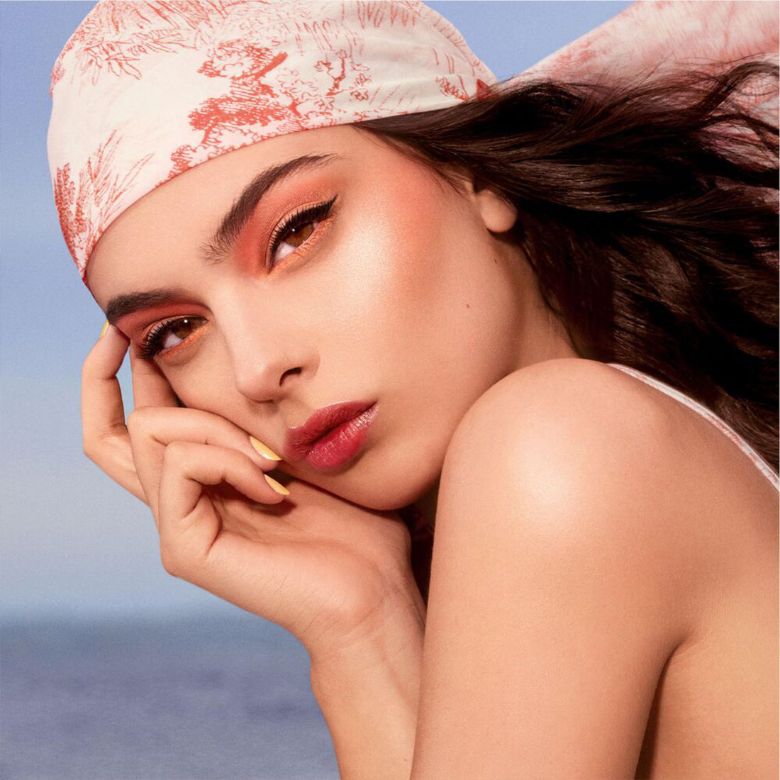 Vernis Smalto effetto gel e colore couture 204 Lemon Glow_CDC038100204_Dior-4