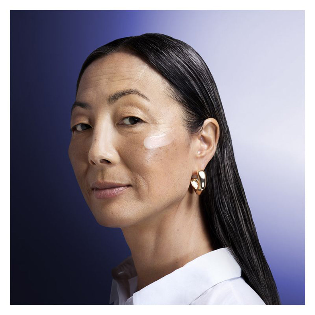 Vital Perfection Liftdefine Radiance Night Concentrate Trattamento Viso Notte 40 ML_SHI21826_Shiseido-4