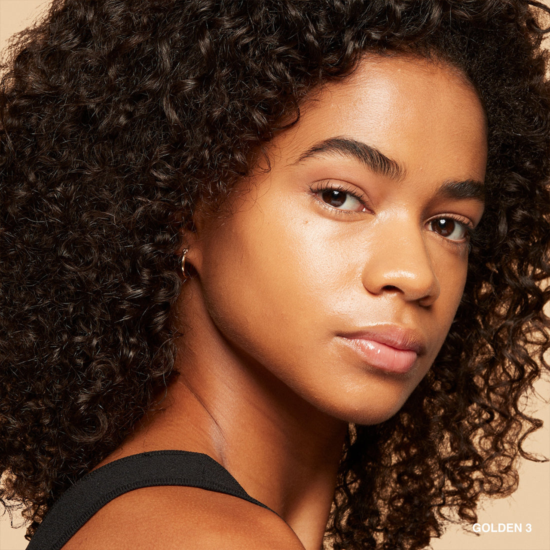 Vitamin Enriched Skin Tint Crema Viso Colorata Golden 3_BOBEW5T11_Bobbi Brown-4