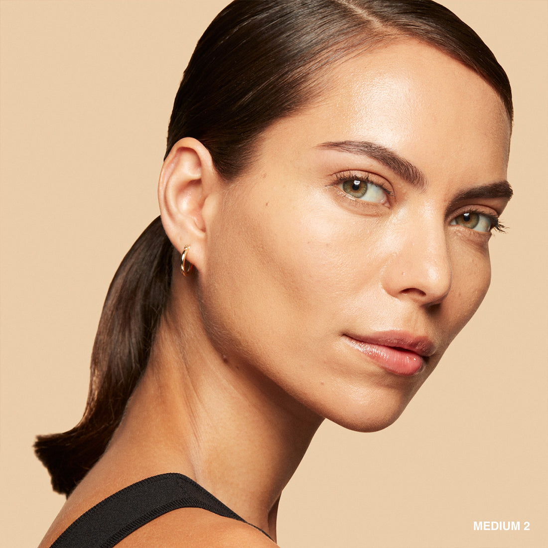 Vitamin Enriched Skin Tint Crema Viso Colorata Medium 2_BOBEW5T08_Bobbi Brown-4