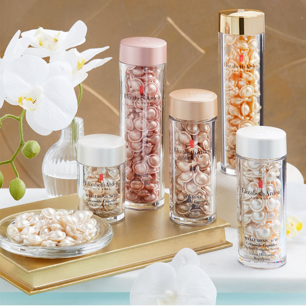 Vitamin c Ceramide Capsules Radiance Renewal Serum Capsule Siero Illuminante_ARD40295252_Elizabeth Arden-4