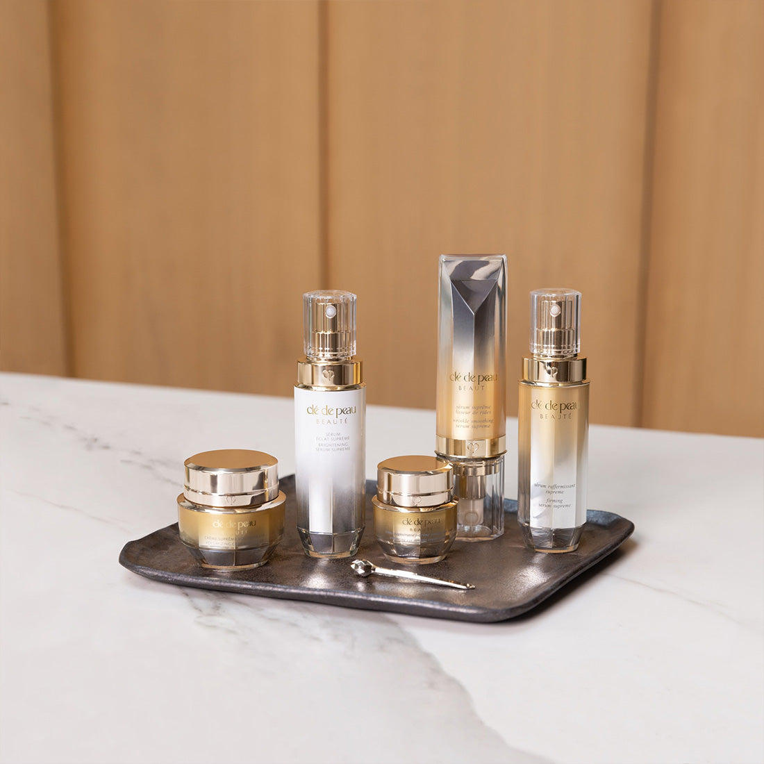 Volumizing Cream Supreme Crema Viso Antietà Volumizzante 50 ML_CDP10116237101_CLE' DE PEAU BEAUTE'-6