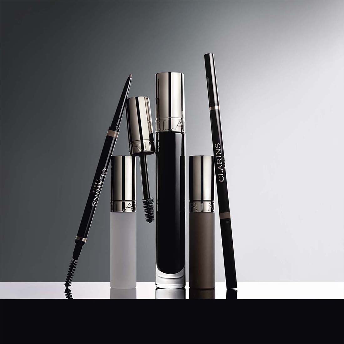 Wonder Define Matita Sopracciglia_CLA80125733_Clarins-3